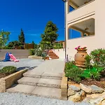 Timo By Interhome Apartamento San Vincenzo