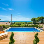Timo By Interhome San Vincenzo