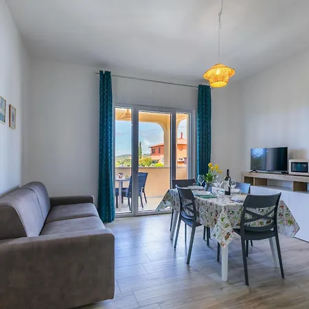 Timo By Interhome * San Vincenzo