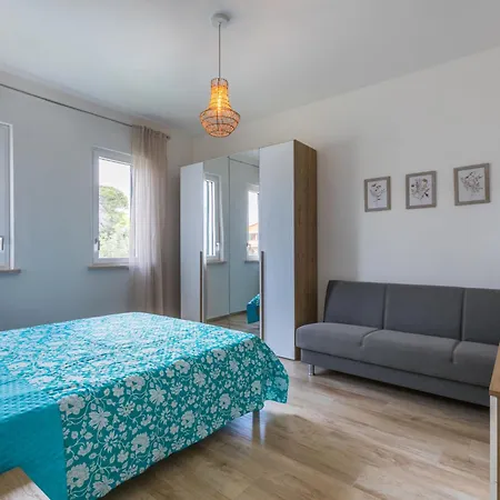 Apartment Timo By Interhome San Vincenzo