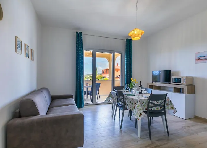 Timo By Interhome * San Vincenzo