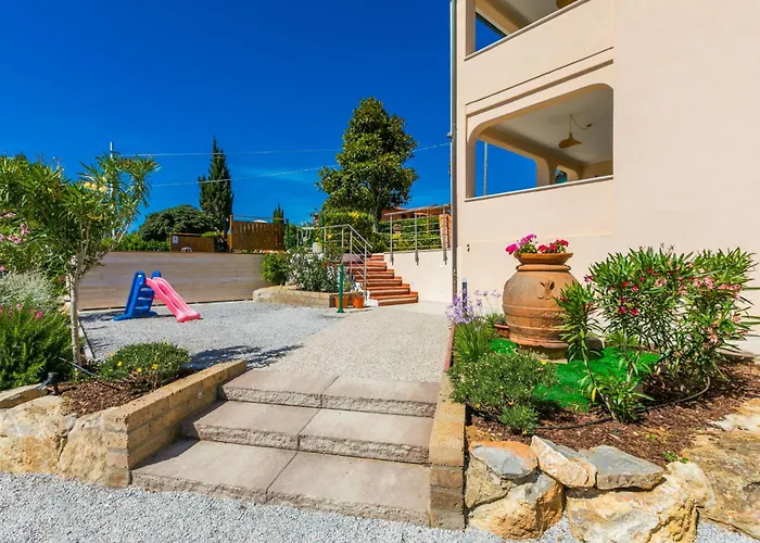 Timo By Interhome Lejlighed San Vincenzo